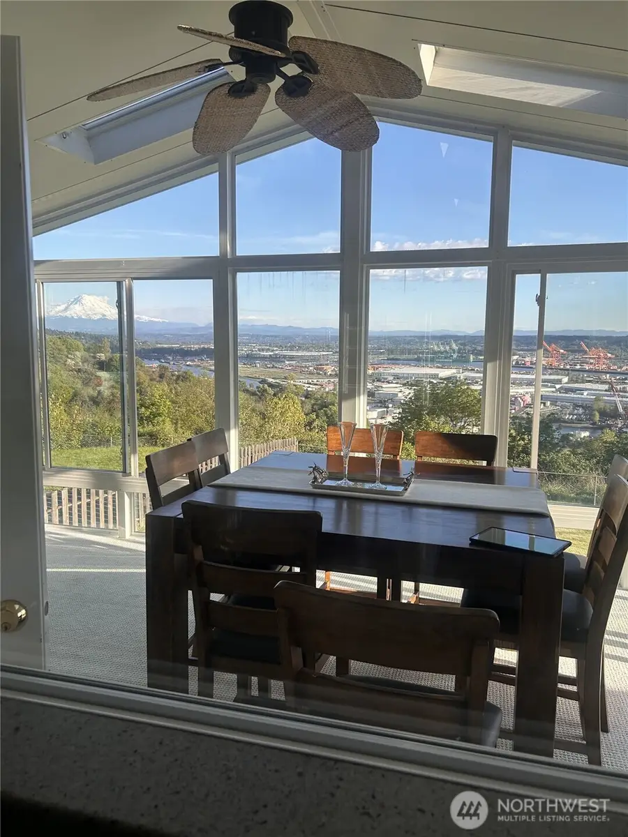 4402 30th Street Ne #1, Tacoma, WA 98422 - #2