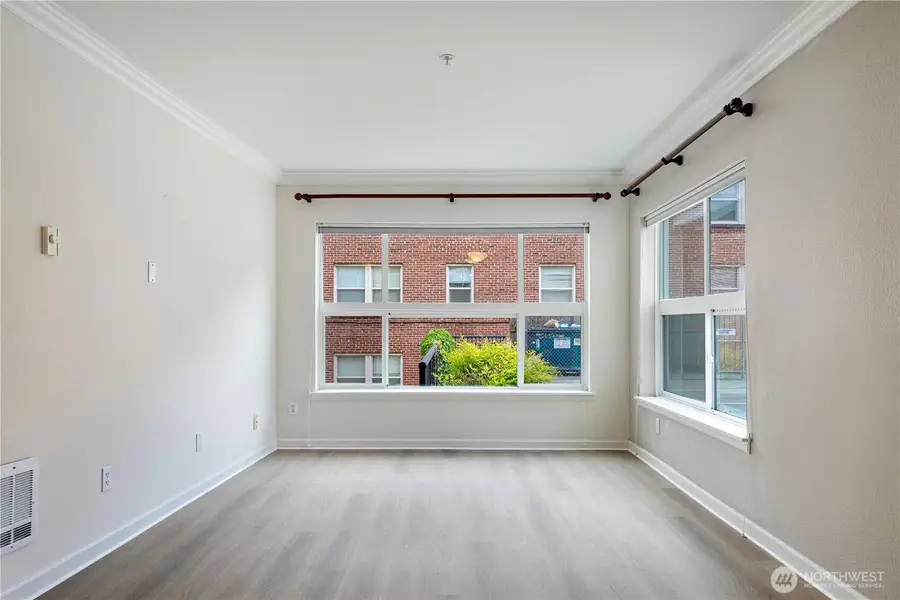 621 5th Ave N #103, Seattle, WA 98109 - #3