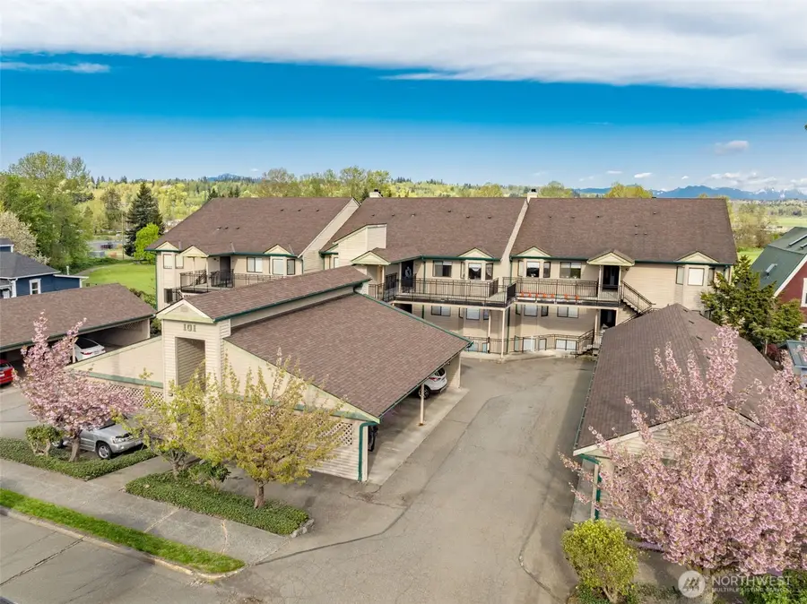 101 Pine Avenue #303, Snohomish, WA 98290 - #2