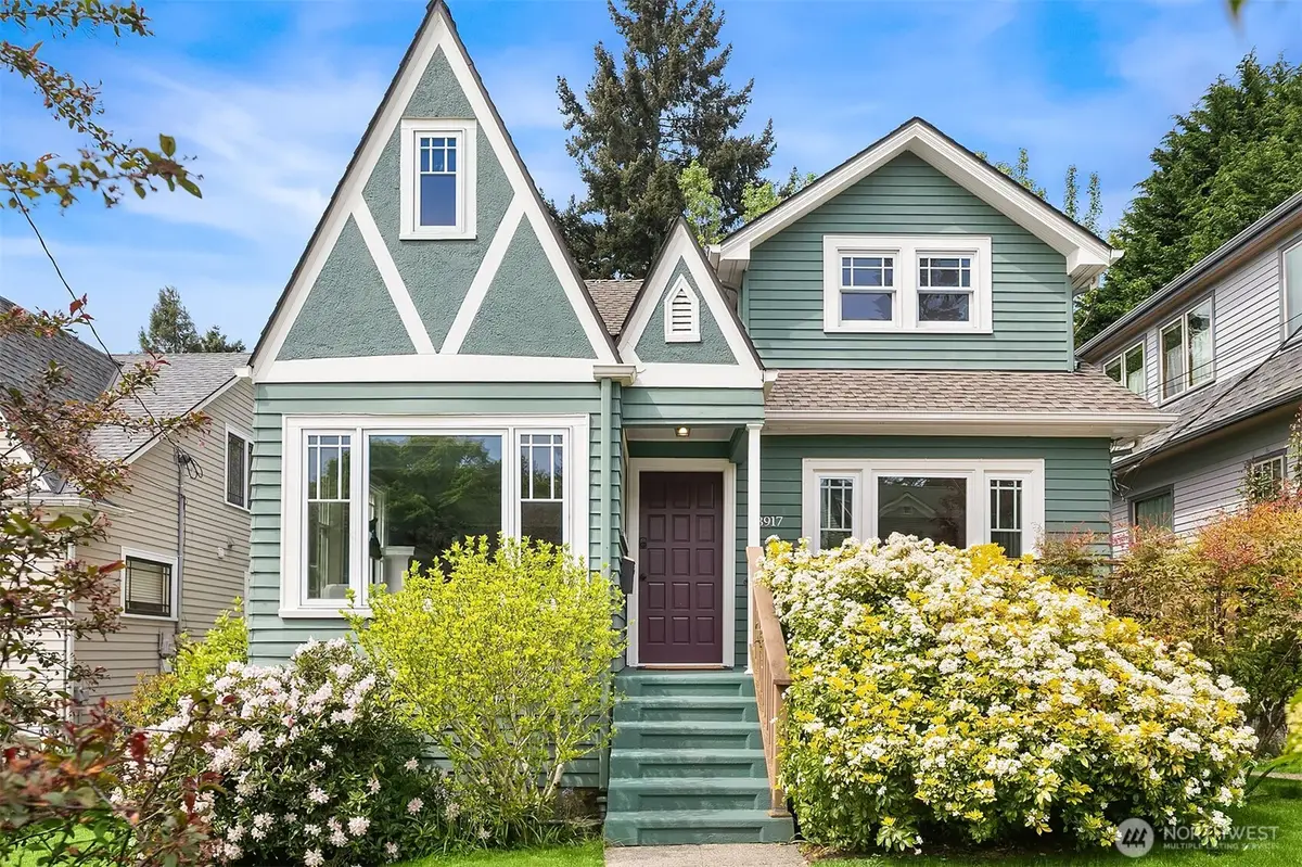 3917 Interlake Avenue N, Seattle, WA 98103 - #1