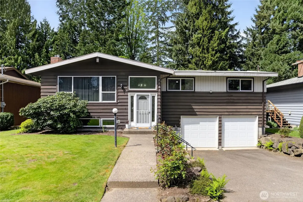 13321 28th Avenue Ne, Seattle, WA 98125 - #1