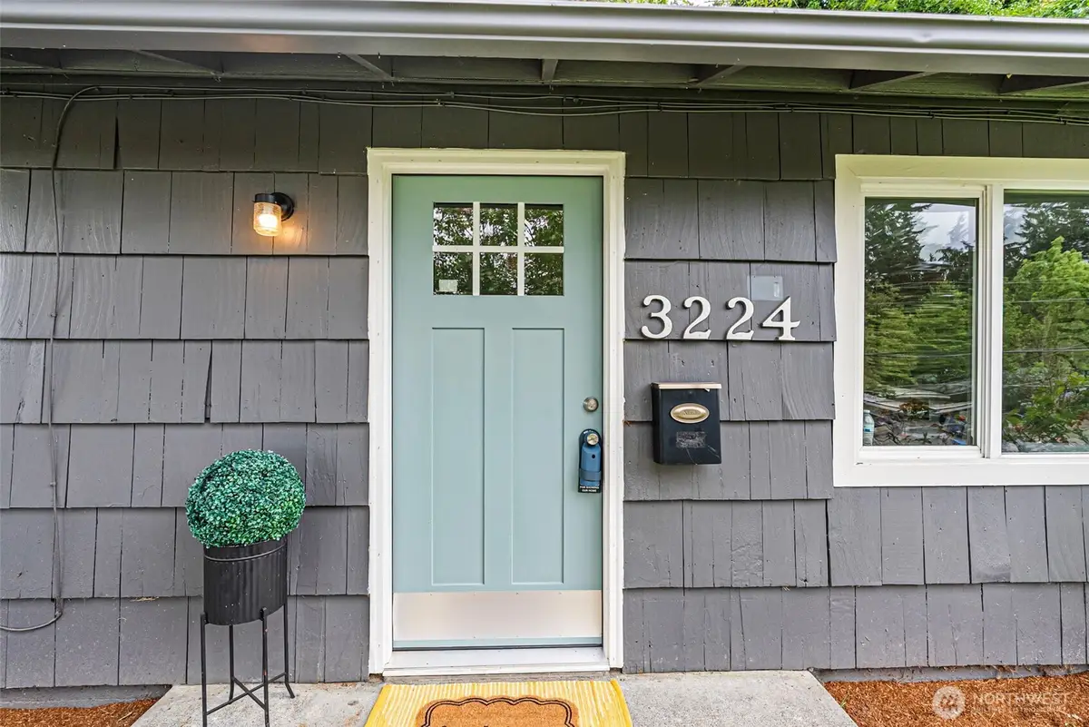 3224 Halverson Avenue, Bremerton, WA 98310 - #1