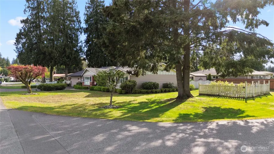 8120 55th Avenue Ne, Marysville, WA 98270 - #3