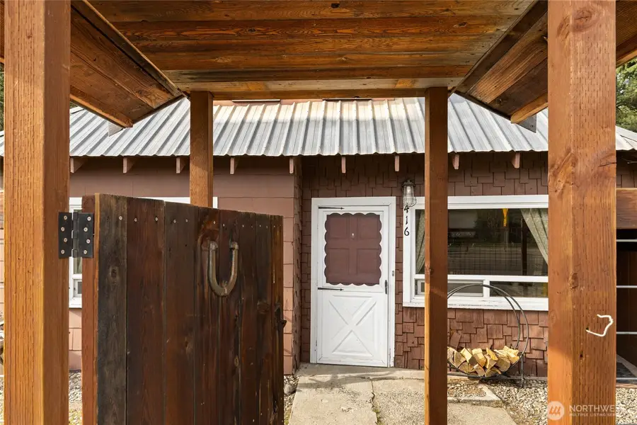 416 W Fifth Street, Cle Elum, WA 98922 - #3