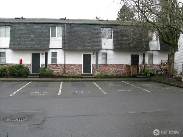 710 10th Street Ne #D, Auburn, WA 98002