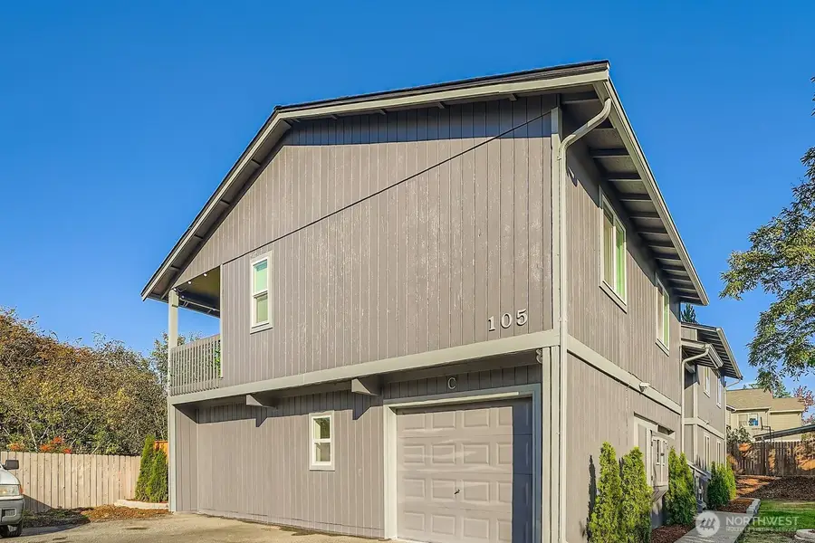 105 E 96th Street, Tacoma, WA 98445 - #2