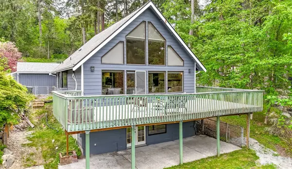 40420 Ski Park Rd E, Eatonville, WA 98328