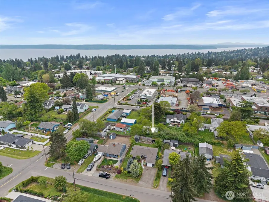 11303 14th Avenue Sw, Seattle, WA 98146 - #2
