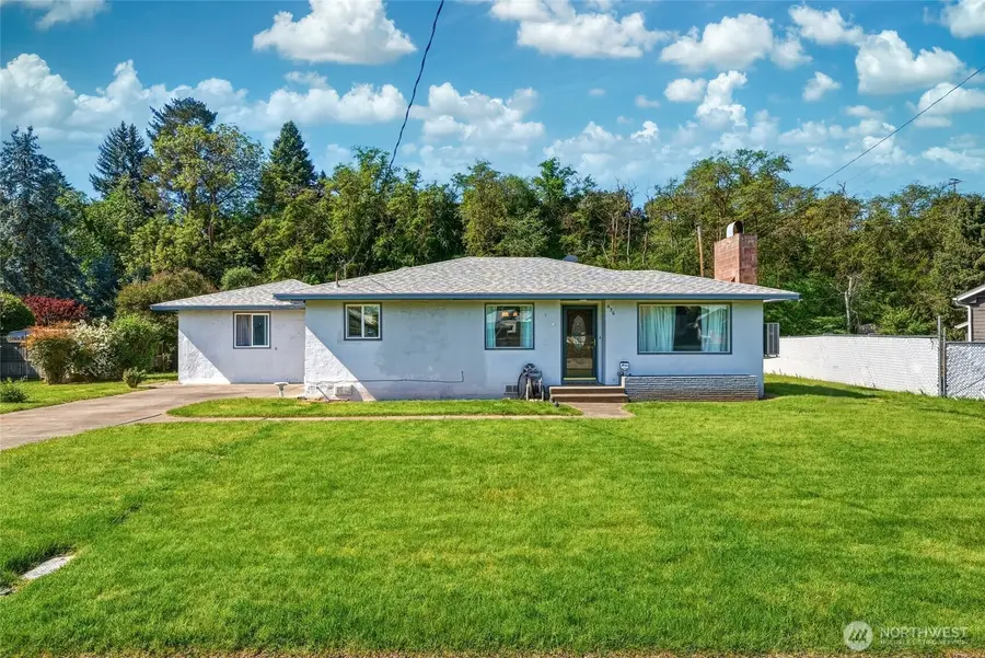 636 Pierce Street, Milton Freewater, OR 97862 - #2