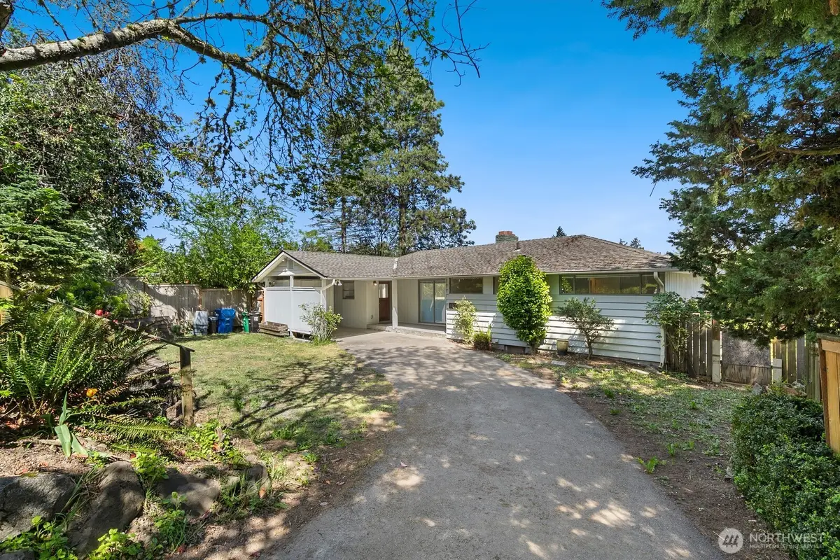 11218 35th Avenue Sw, Seattle, WA 98146 - #1