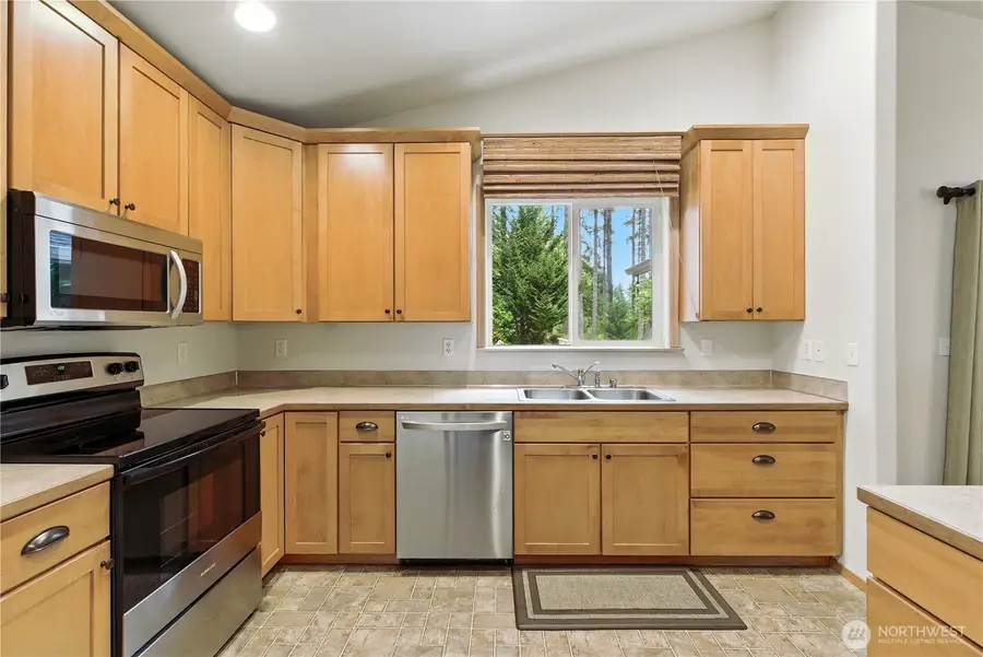 30 E Ballycastle Way, Shelton, WA 98584 - #2