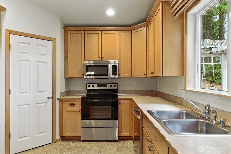 30 E Ballycastle Way, Shelton, WA 98584 - #3