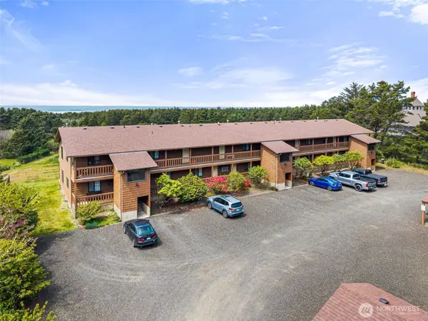 2855 S Forrest Street #206, Westport, WA 98595