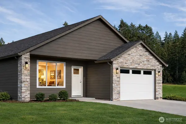 245 Eminence Avenue, Winlock, WA 98056