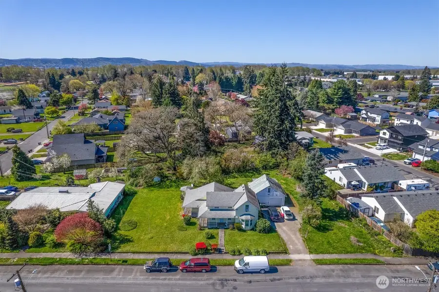 1039 Park Street, Woodland, WA 98674 - #2