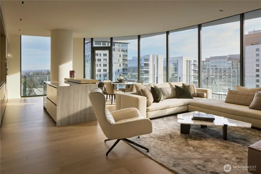 838 Avenue Square Ne #1805, Bellevue, WA 98004 - #2