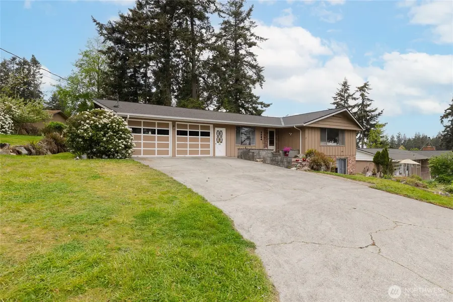 2684 Olympic Drive, Oak Harbor, WA 98277 - #3