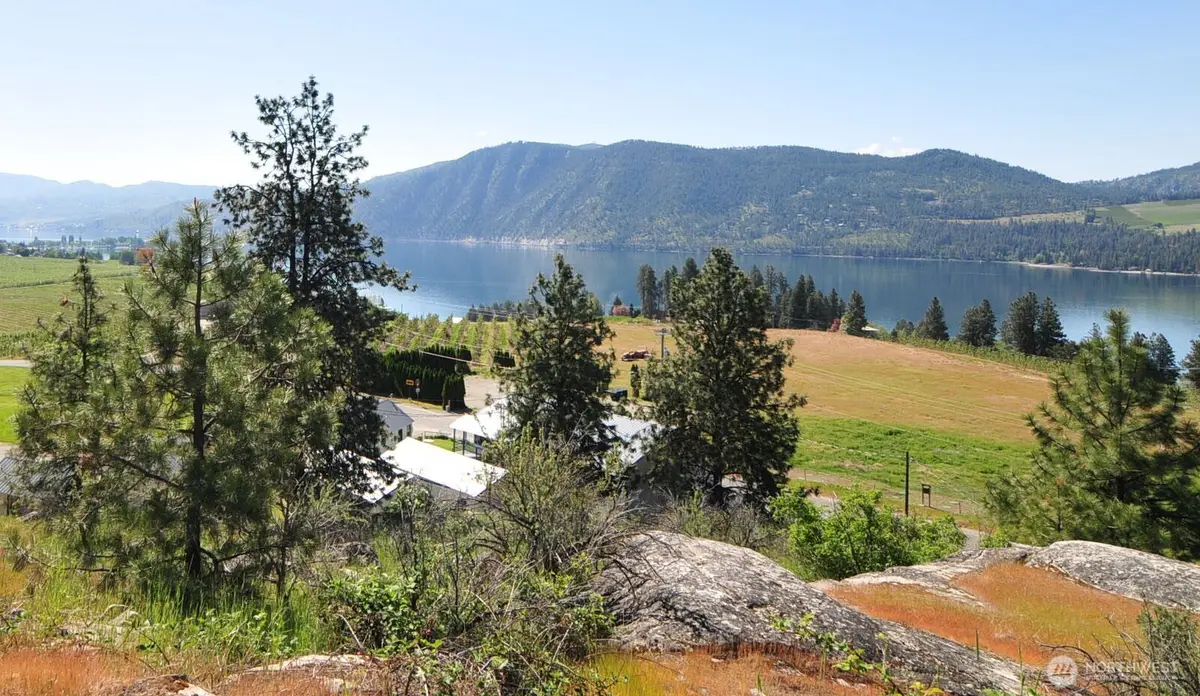 553 Summit Boulevard, Manson, WA 98831 - #1