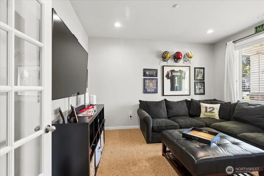 1074 Ridge Street, Mukilteo, WA 98275 - #3
