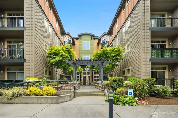 15700 116th Avenue Ne #404, Bothell, WA 98011