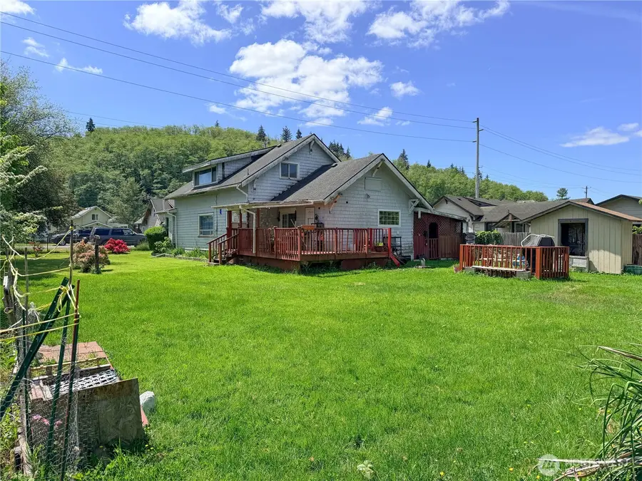 617 Queen Street, Hoquiam, WA 98550 - #3