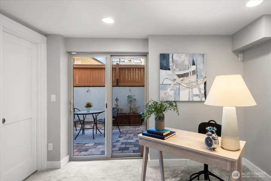 4429 41st Avenue Sw #B, Seattle, WA 98116 - #3