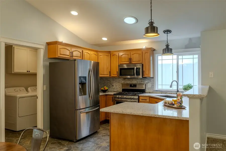 121 E Stavis Road, Shelton, WA 98584 - #3