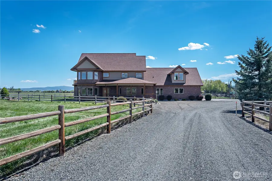 310 Mission View Drive, Ellensburg, WA 98926 - #2
