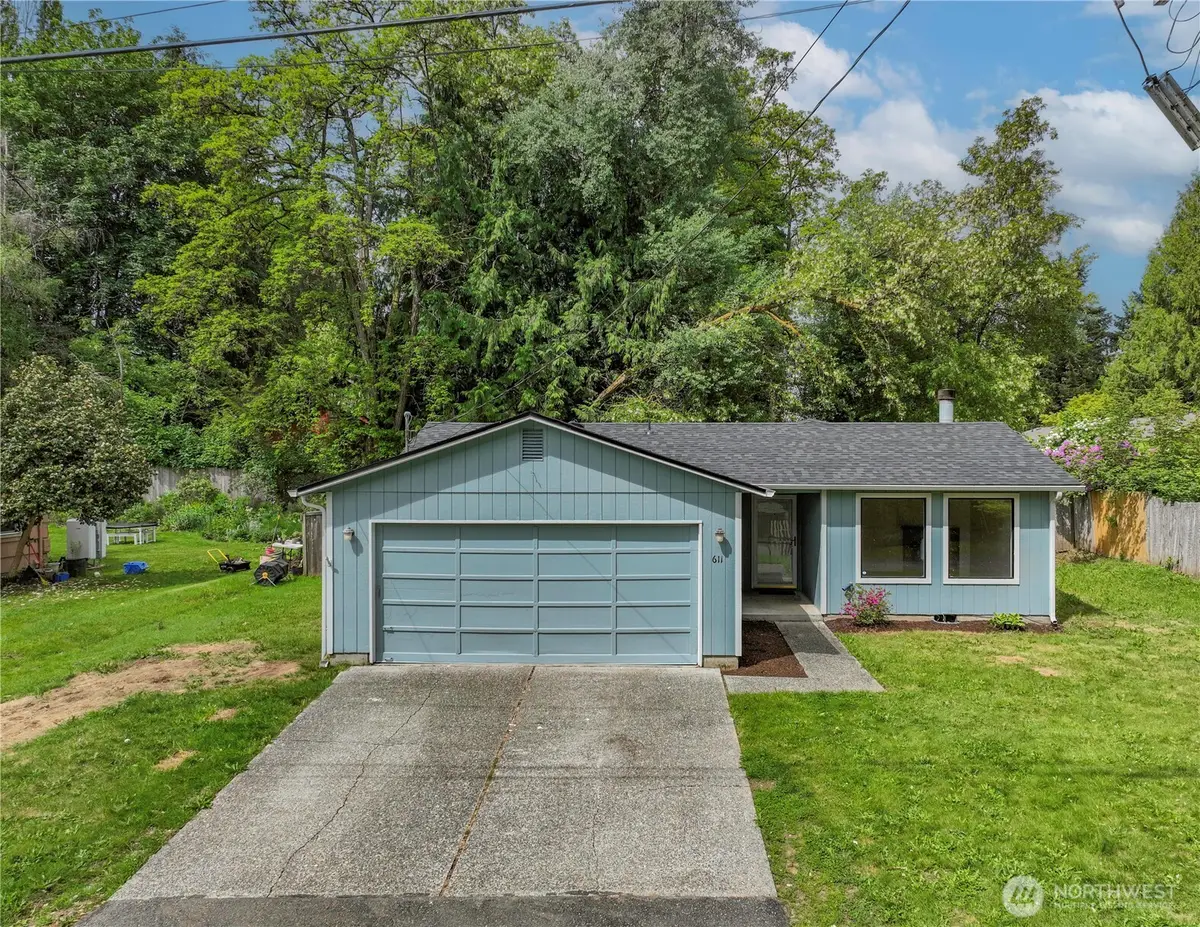 611 Phoenix Street Ne, Olympia, WA 98506 - #1