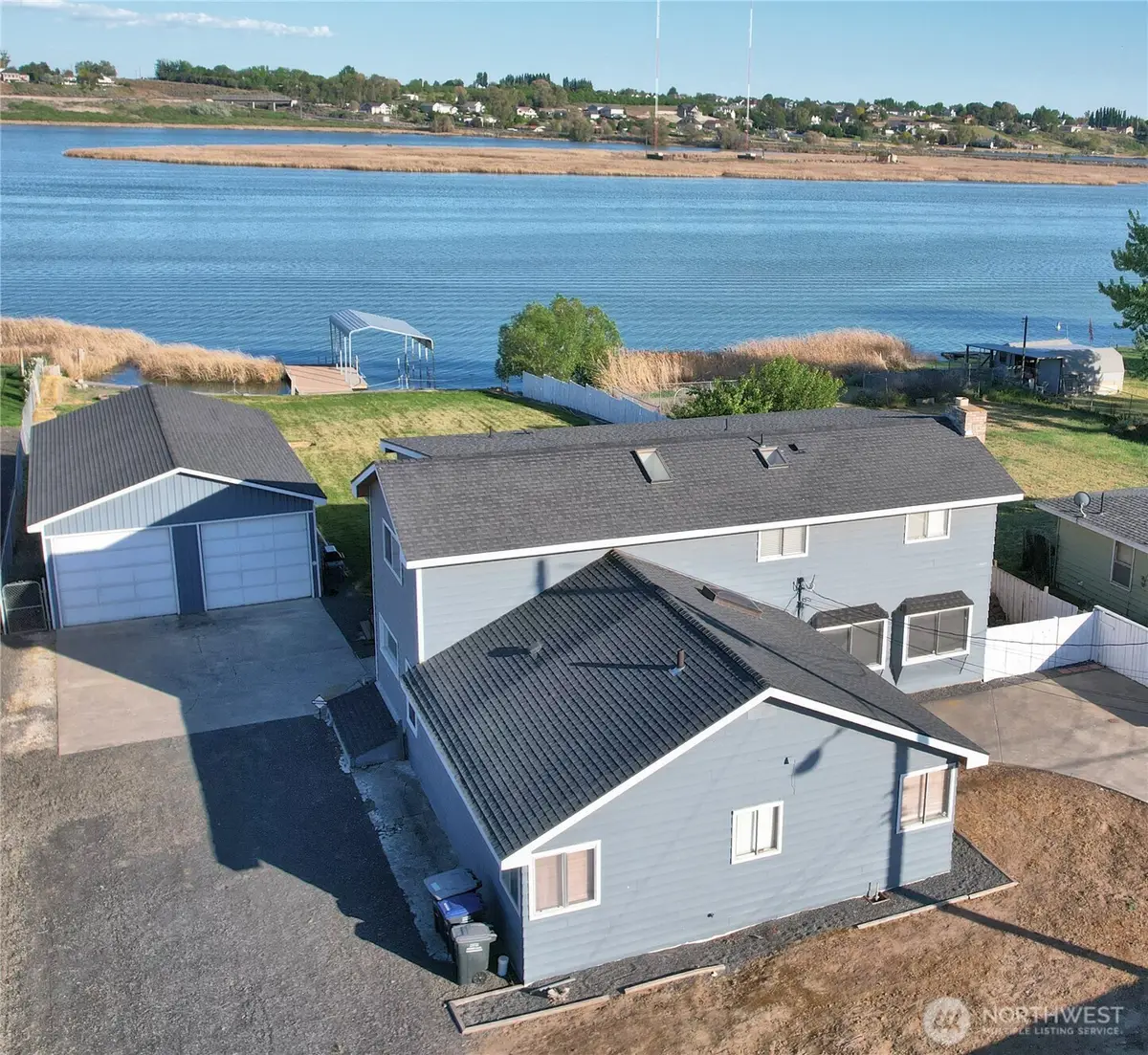 2101 W Lakeside Drive, Moses Lake, WA 98837 - #1