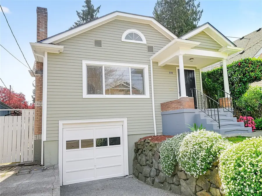 939 N 83rd Street, Seattle, WA 98103 - #2