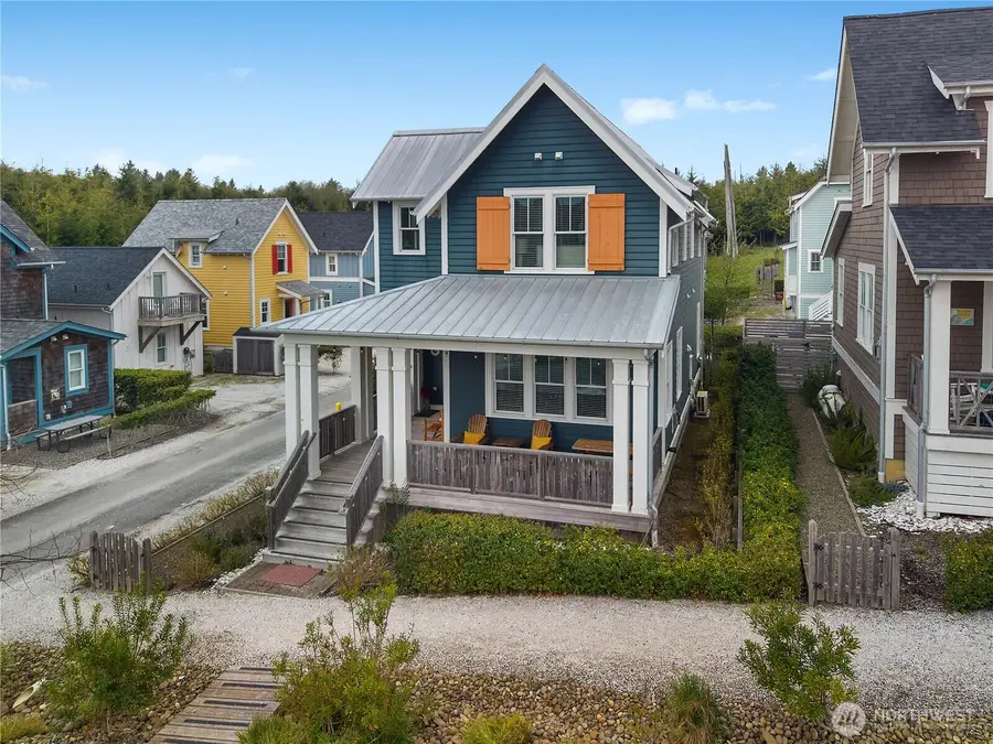 114 Horizon Street, Pacific Beach, WA 98571 - #3