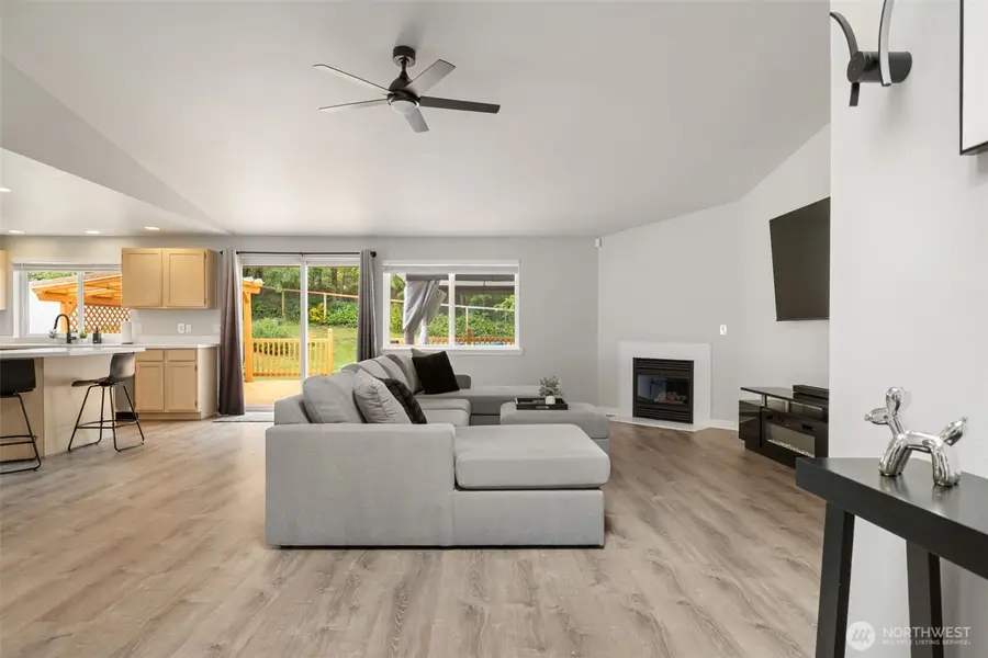 6432 Crossing Place Sw, Port Orchard, WA 98367 - #3