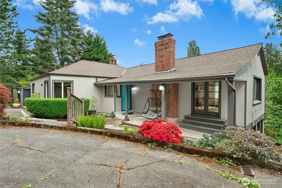 5630 21st Avenue Sw, Seattle, WA 98114 - #2