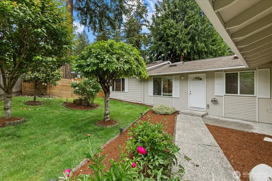 9904 167th Avenue Ne, Redmond, WA 98052 - #3