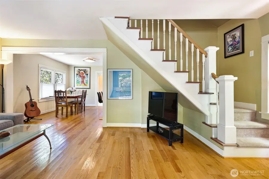 114 N 84th Street, Seattle, WA 98103 - #3