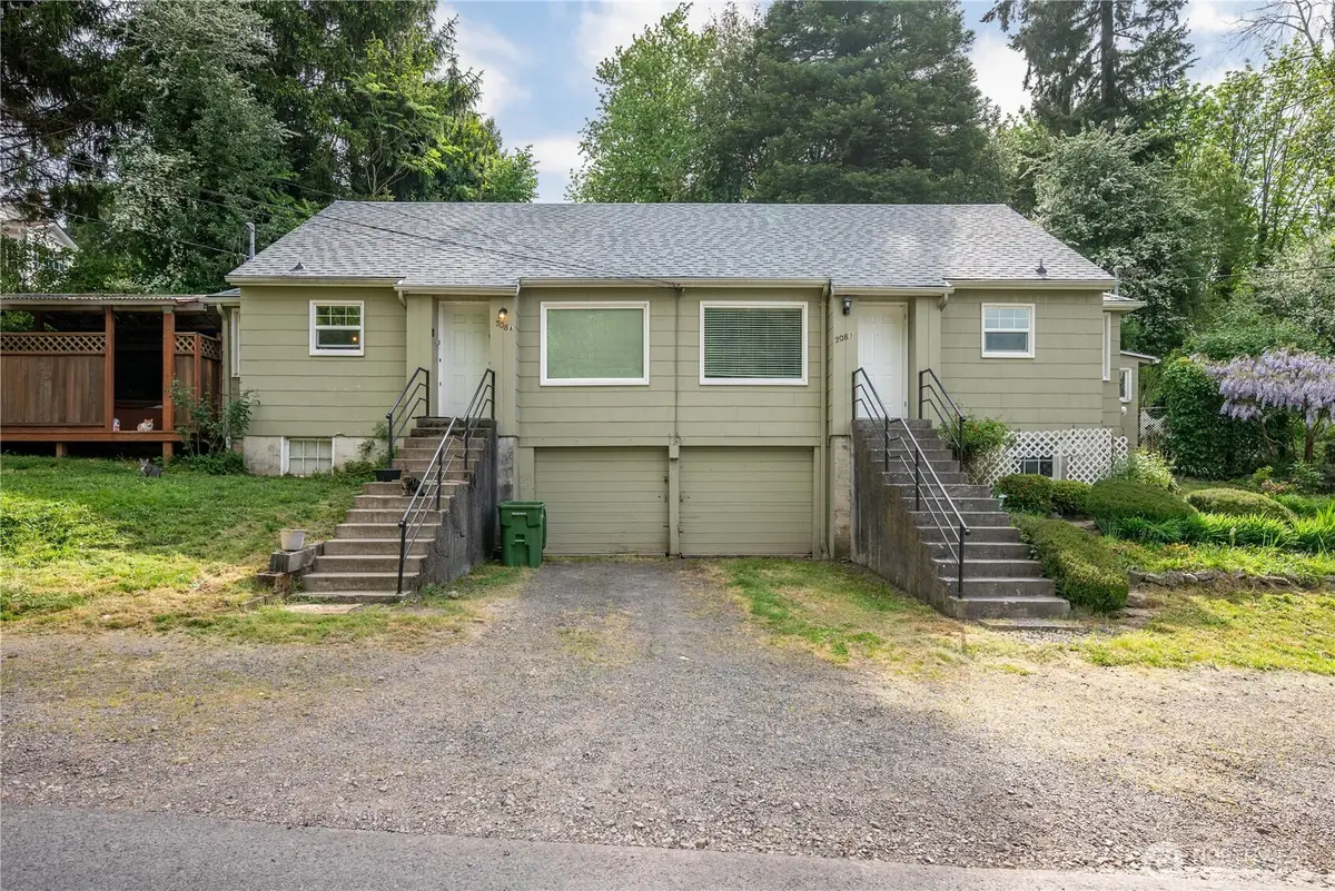 208 NE Kirby, Castle Rock, WA 98611 - #1