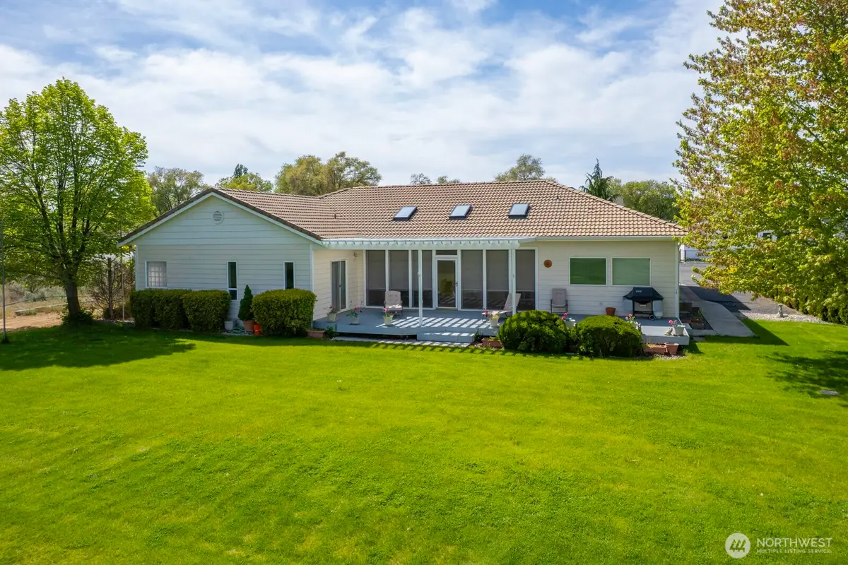 19185 St. Andrews Drive Nw, Soap Lake, WA 98851 - #1