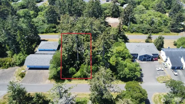 655 Sunset Avenue Ne, Ocean Shores, WA 98569