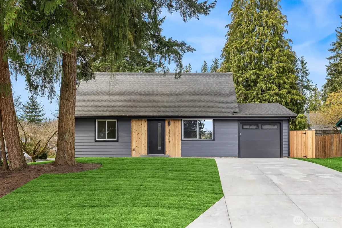 14205 77th Avenue Ne, Kirkland, WA 98034 - #1