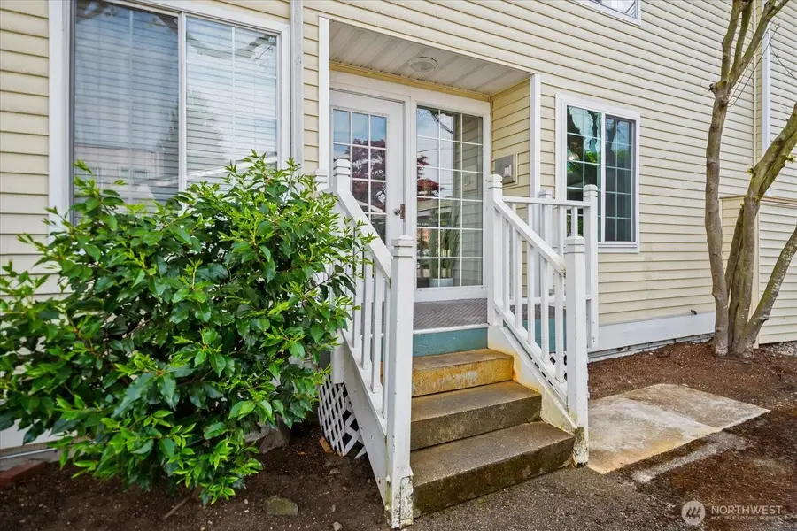 127 SW 154th Street #106, Burien, WA 98166 - #3