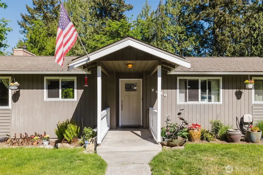 7530 Navajo Trail Ne, Bremerton, WA 98311 - #2