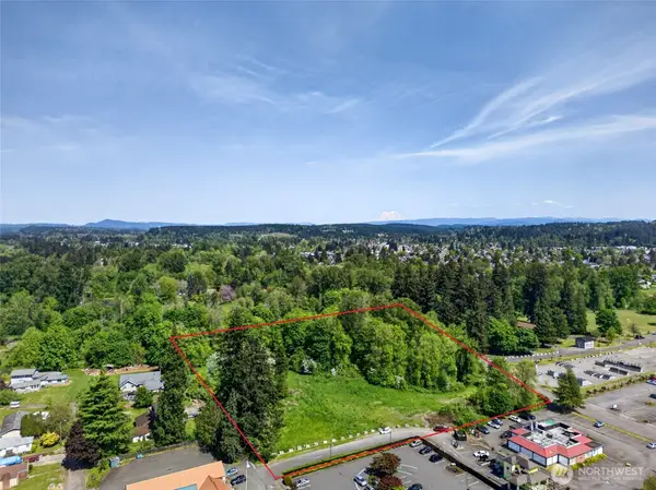 202 E High Street, Centralia, WA 98531