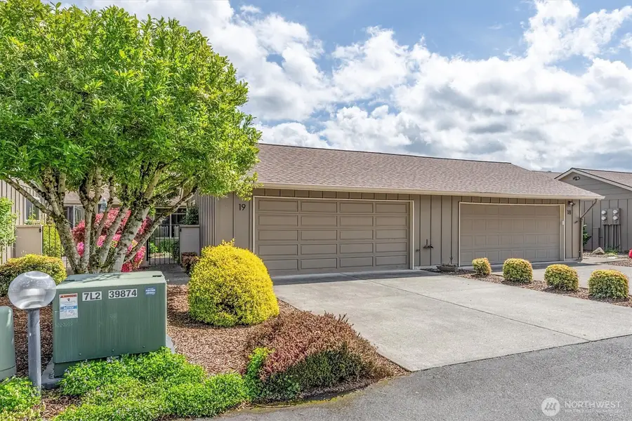 605 Peardale Lane #19, Longview, WA 98632 - #2