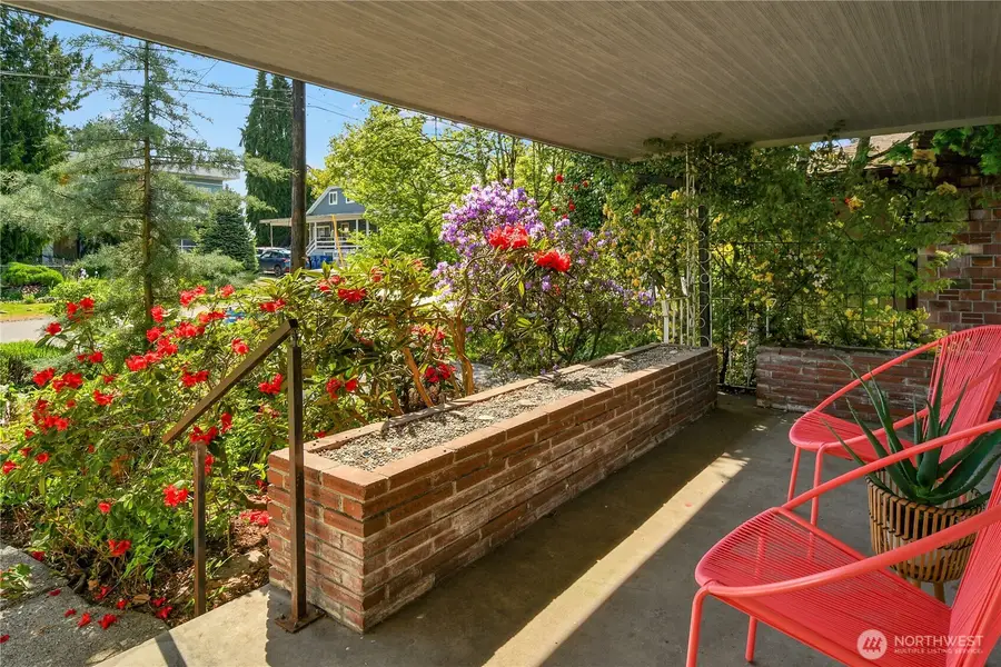 12727 Dayton Avenue N, Seattle, WA 98133 - #2