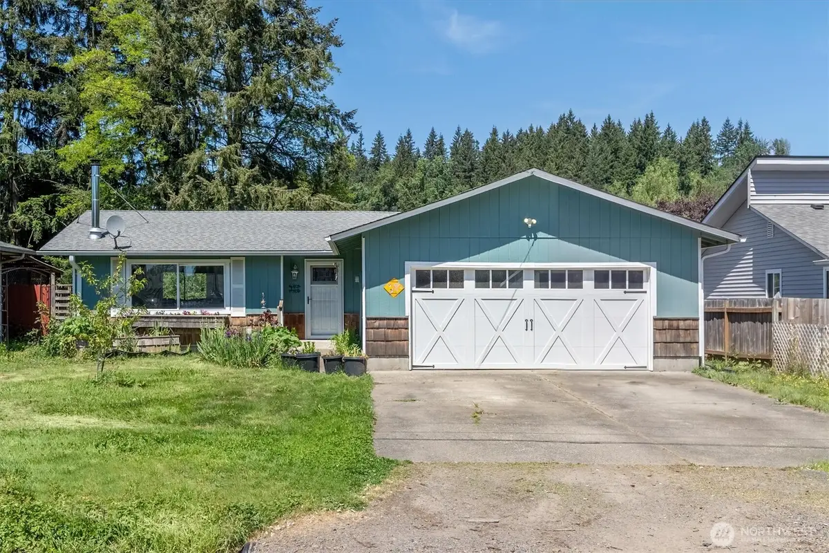 155 N Maple Street, Kelso, WA 98626 - #1