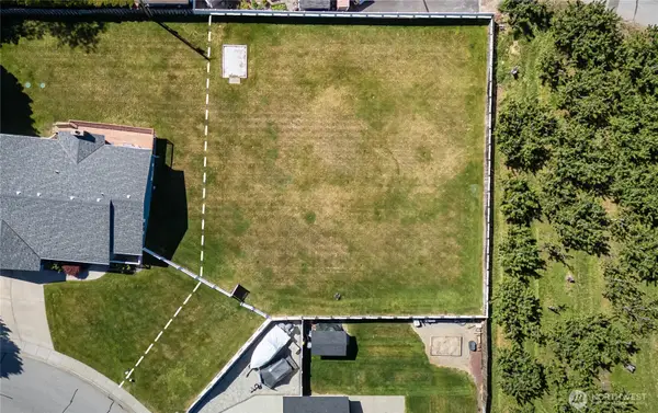 2042 Autumn Drive #6, East Wenatchee, WA 98802
