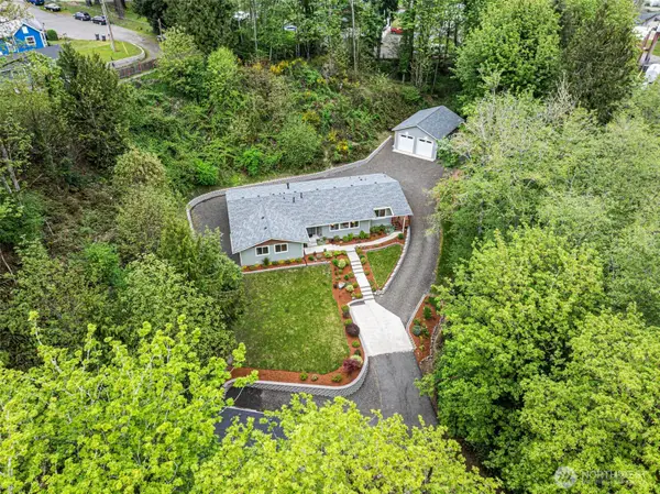 1108 Olney Avenue E, Port Orchard, WA 98366