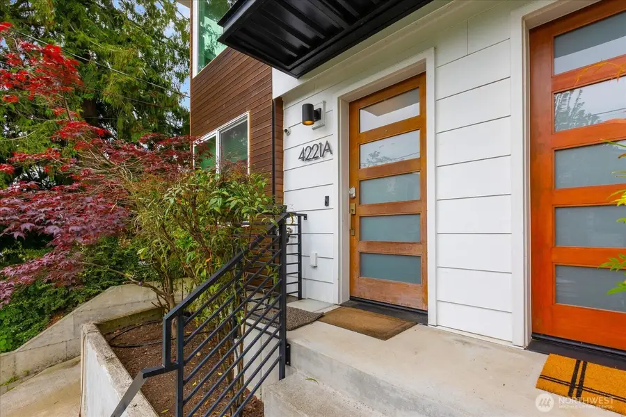 4221 Evanston Avenue N #A, Seattle, WA 98103 - #3