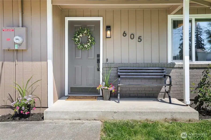 605 E 91st Street, Tacoma, WA 98445 - #2